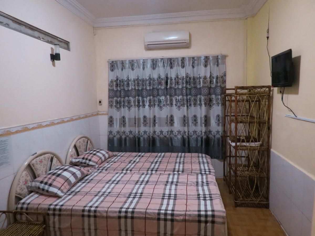Jun Jun Guesthouse Пномпень Экстерьер фото